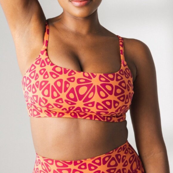 Vitality Sports Bra - Picture 1 of 8